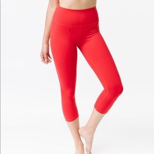 Zyia active red ascend capris